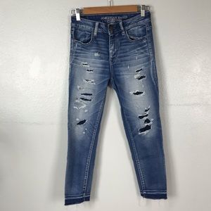 American Eagle Hi-Rise Jegging Crop Distressed 27